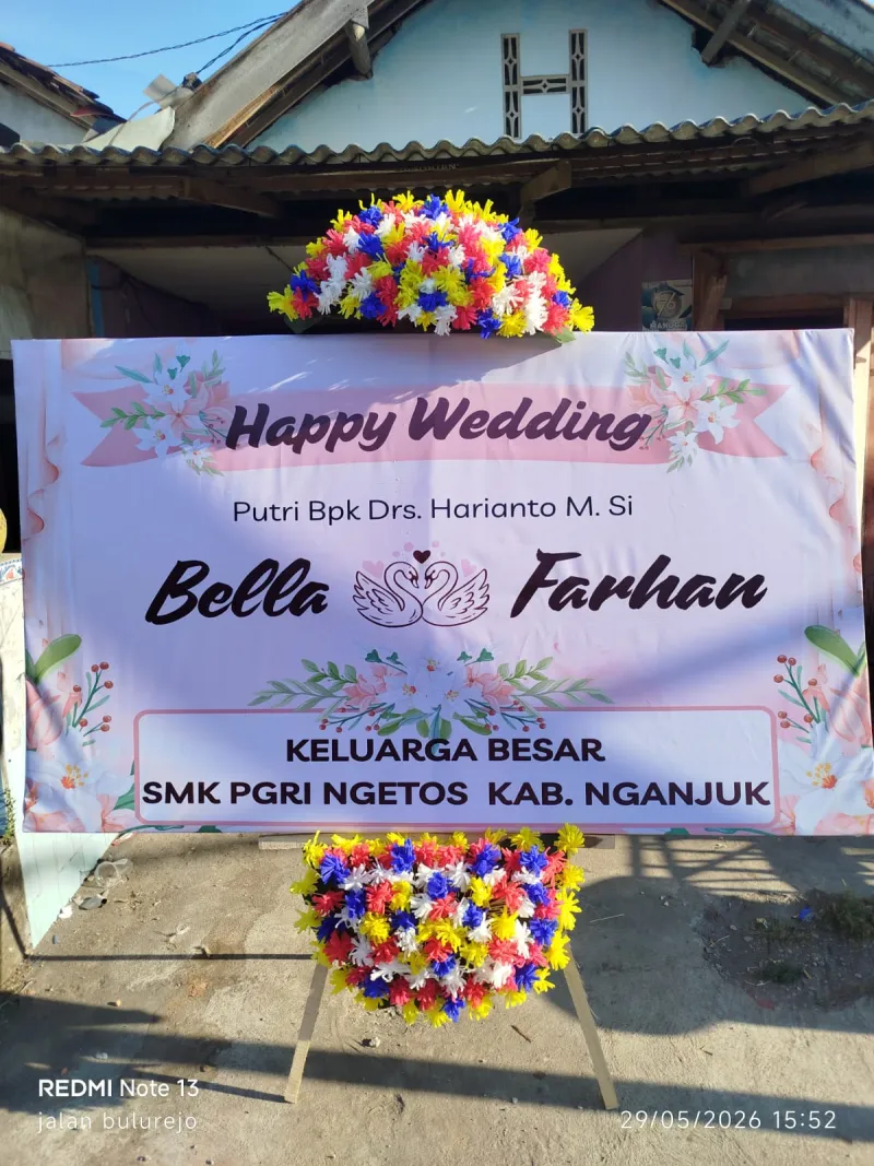 Karangan Bunga Pernikahan