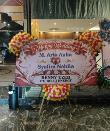 Karangan Bunga Pernikahan Elegant